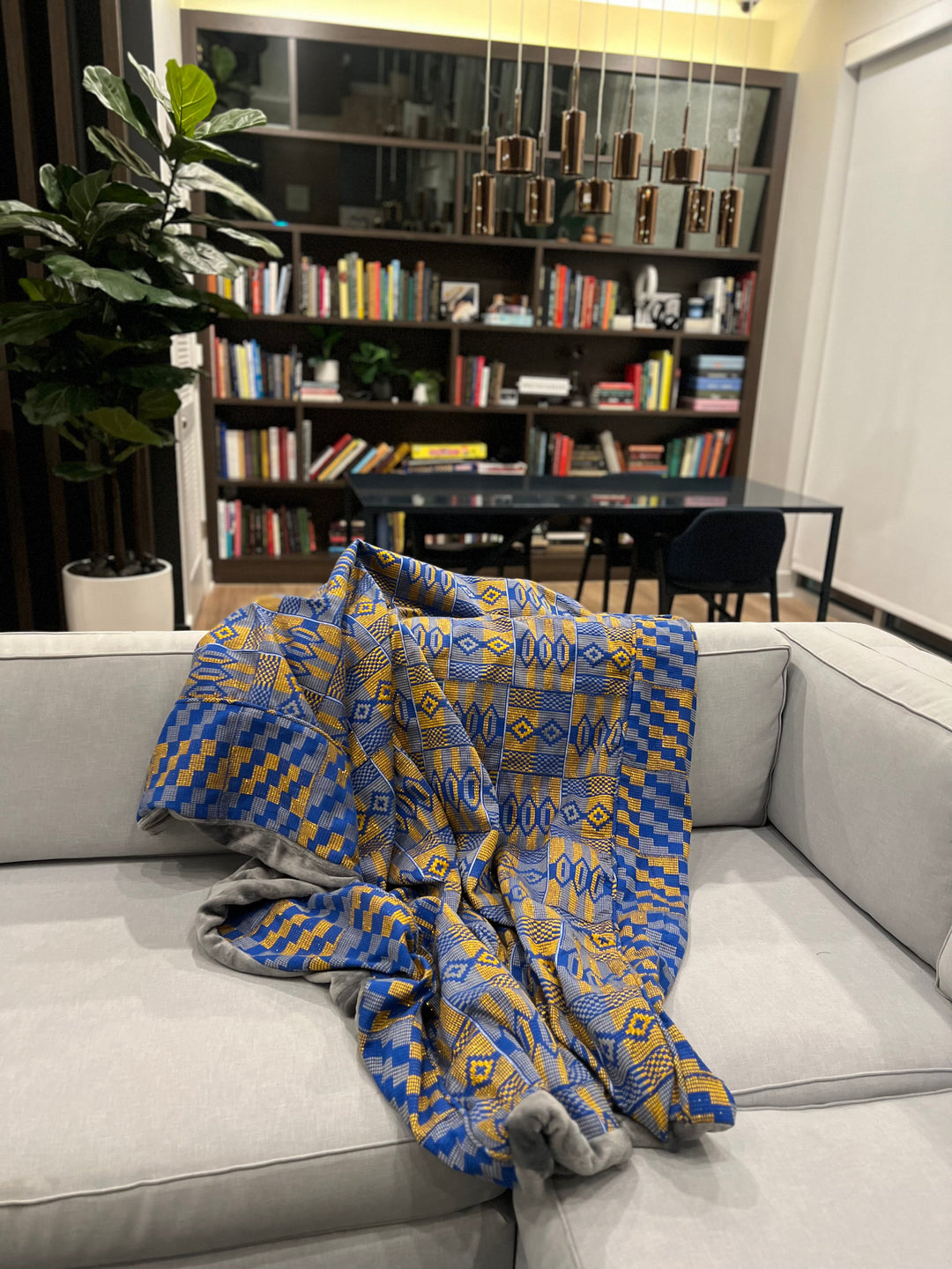 Akomea Throw Blanket